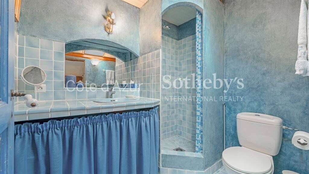 Appartement duplex 4 pièces vue mer, au cœur du village historique de Ramatuelle – Exclusivité - photo 12