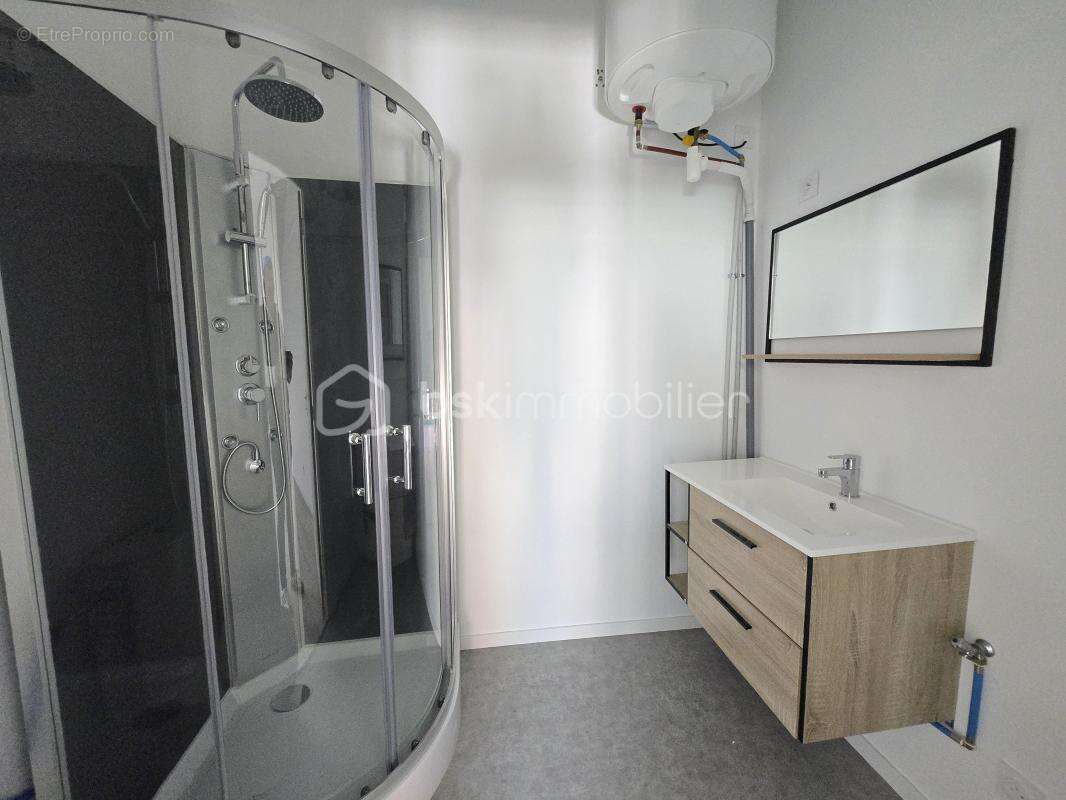 Appartement à FOURCHAMBAULT