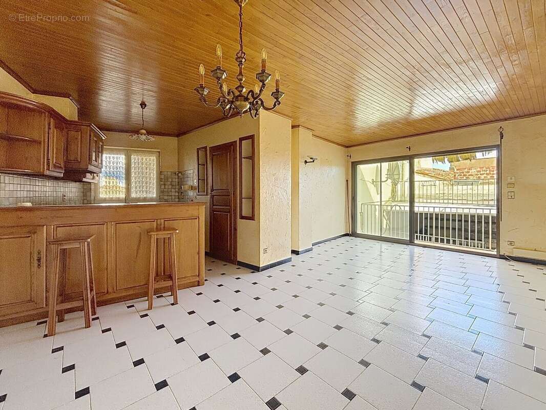 Maison à PUISSERGUIER