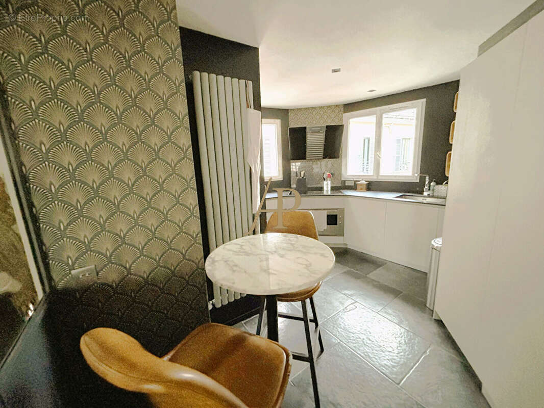 Appartement à SAINT-GERMAIN-EN-LAYE