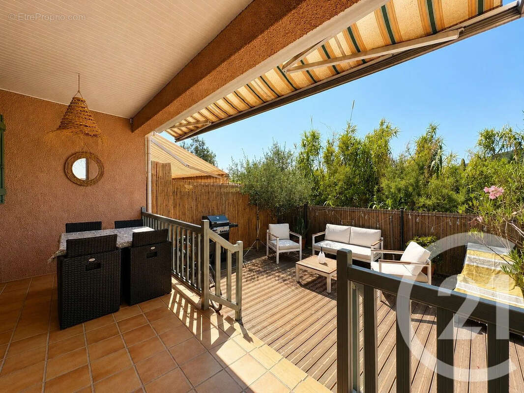 Maison 30 m² à Bormes-Les-Mimosas  - photo 8