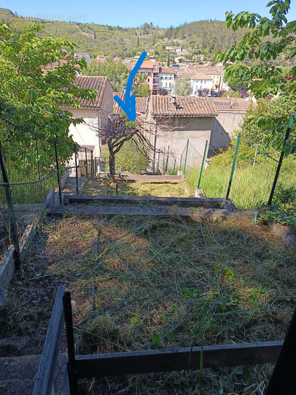 Maison de village de 50m2 avec terrasse couverte et jardin en espalier. - photo 13