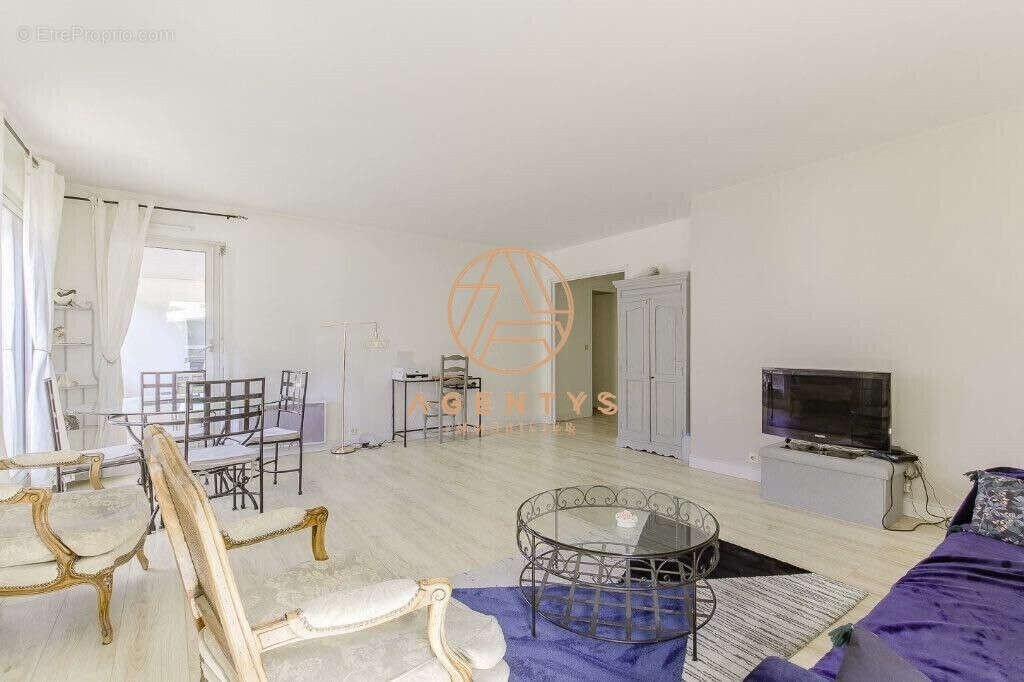 Appartement 105 m² à Nogent-Sur-Marne  - photo 2