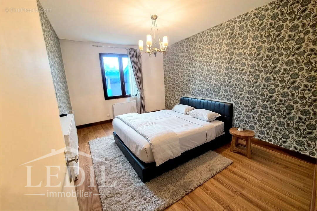 Maison à LE PASSAGE