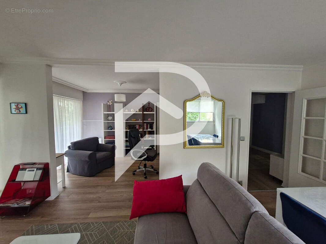 Appartement à L&#039;ISLE-ADAM