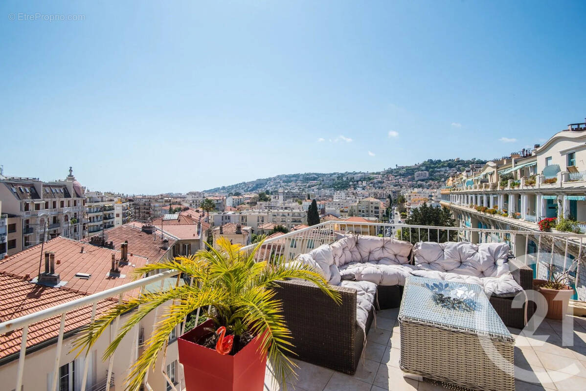 Appartement à NICE