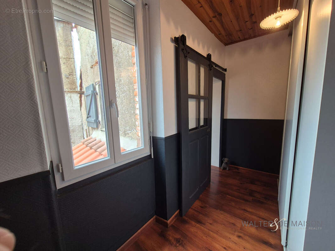 Maison à SAINT-JUERY