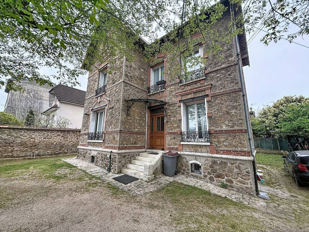 Maison à BOISSY-SAINT-LEGER