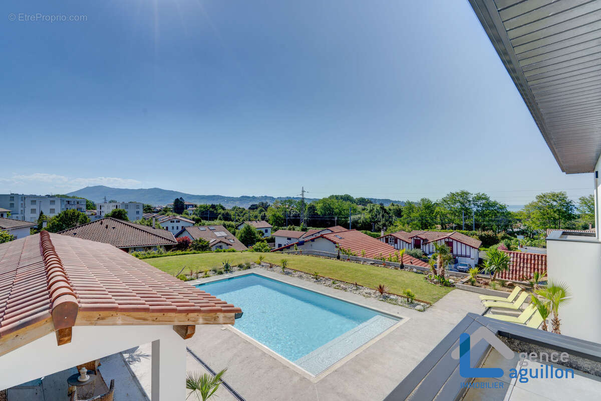 Propriété de prestige avec piscine et 2 studios indépendants à Hendaye - photo 27