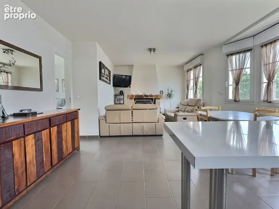 Maison 7 pièces 157 m² à vendre à Le Plessis-Trevise (94420) - photo 4