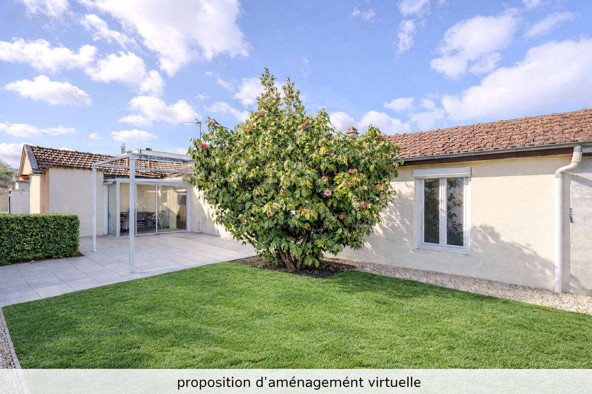 Maison à LE BOUSCAT