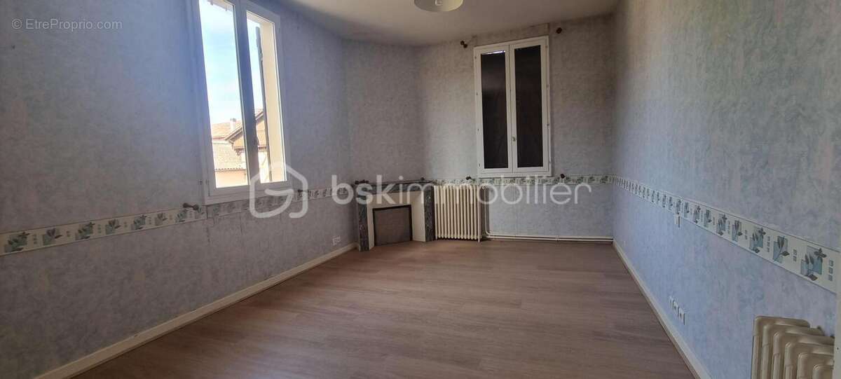 Immeuble de près de 600 m2 - photo 6