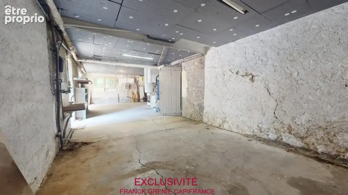 Tourves – maison à rénover 151 m² – 5 chambres – garage 60 m² – terrain 1 210 m² – panneaux solaires - photo 22
