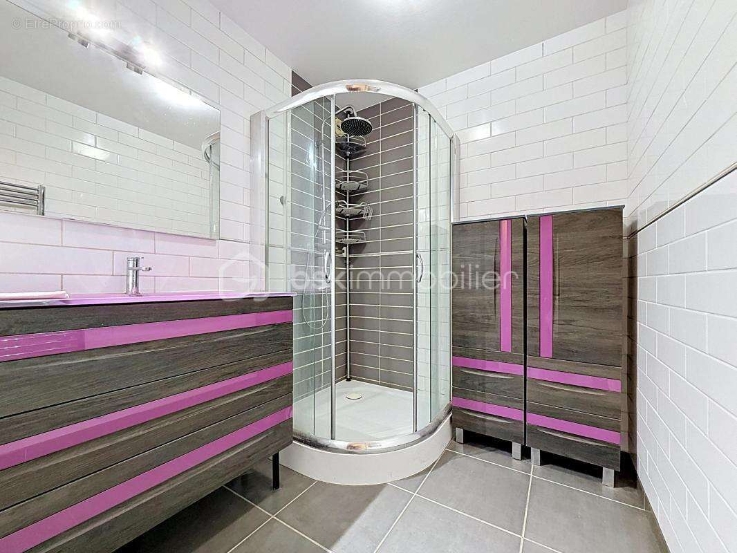 Appartement à LE BLANC-MESNIL