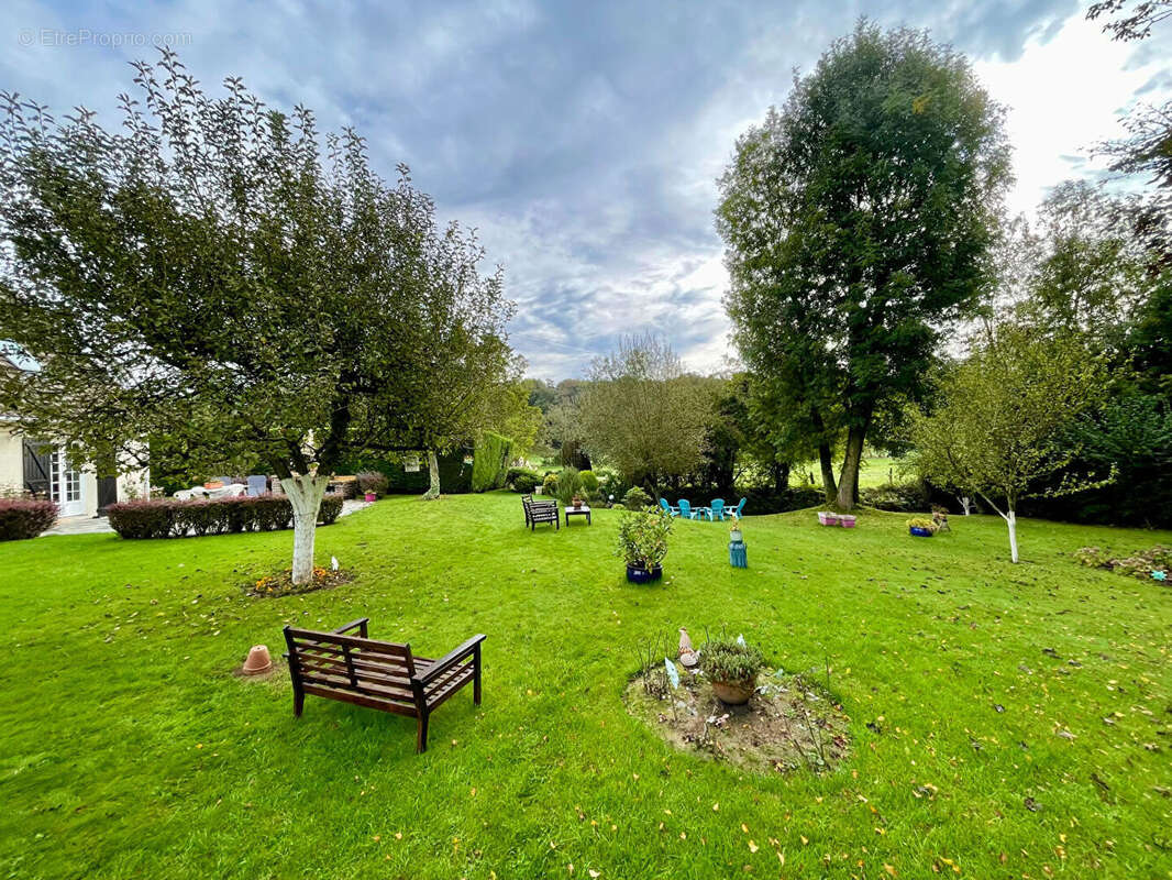 Maison à GRISY-LES-PLATRES