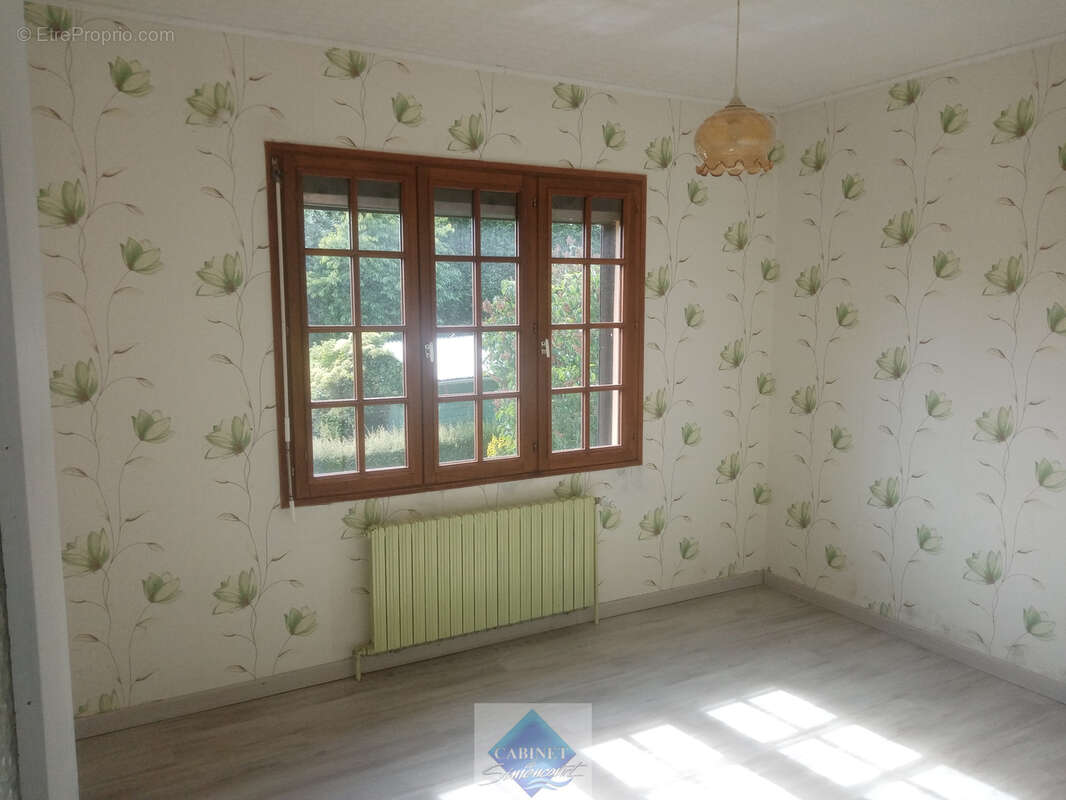 Maison à LE MESNIL-REAUME