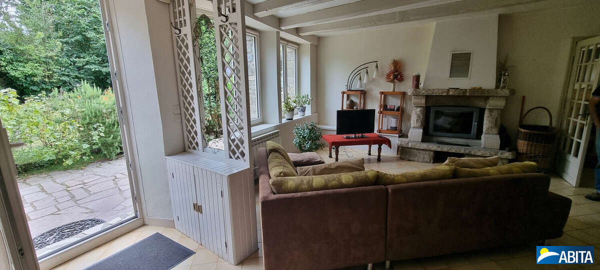 Maison à SAINT-GUINOUX