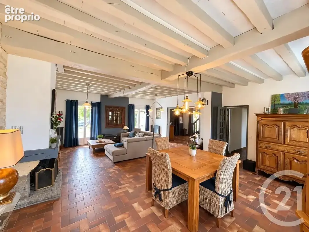 Maison 7 pièces 226 m² à vendre à Hennezis (27700) - photo 9