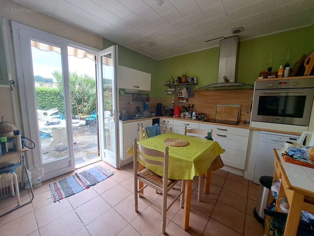 Maison à MONTELIMAR