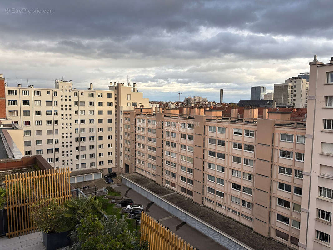 Appartement à LYON-6E