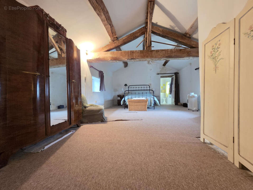 Maison à SAIL-LES-BAINS