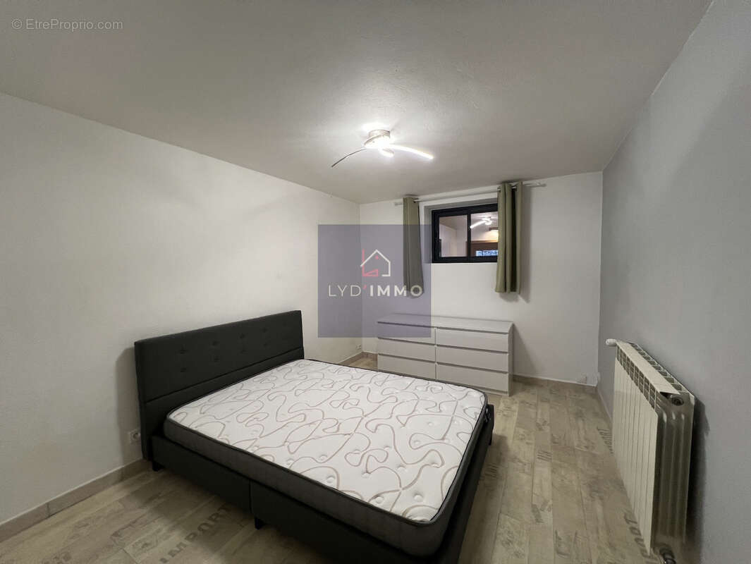 Appartement T3 avec grande terrasse - photo 9