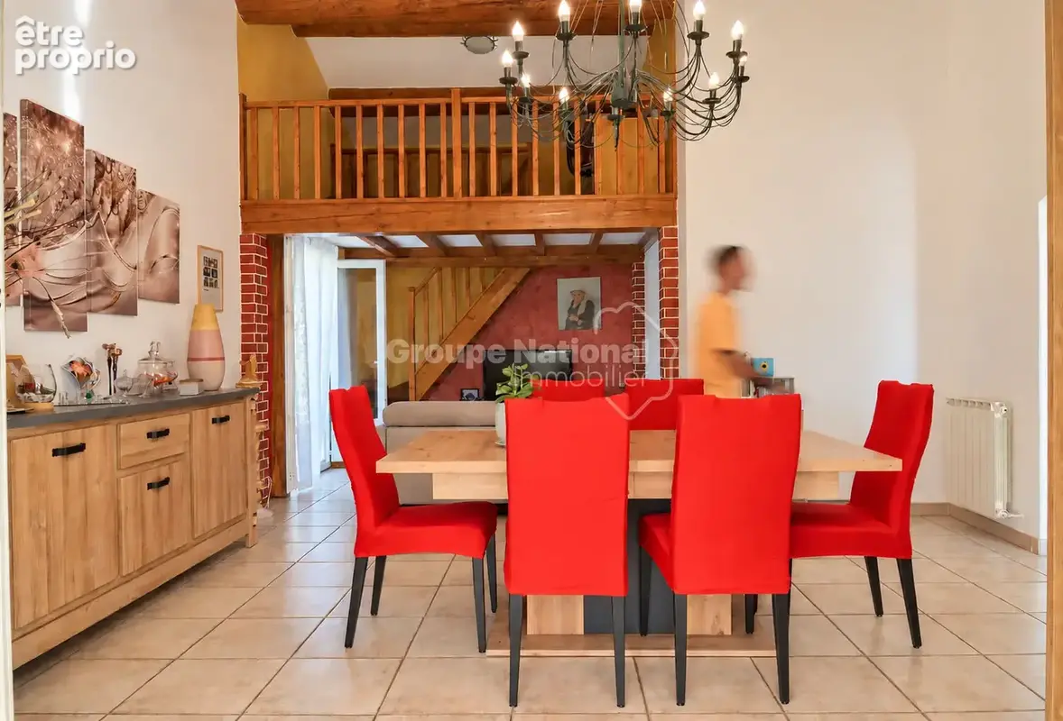 Ensues la redonne : villa de type 5 plain pied avec 1000 m2 de terrain. - photo 4