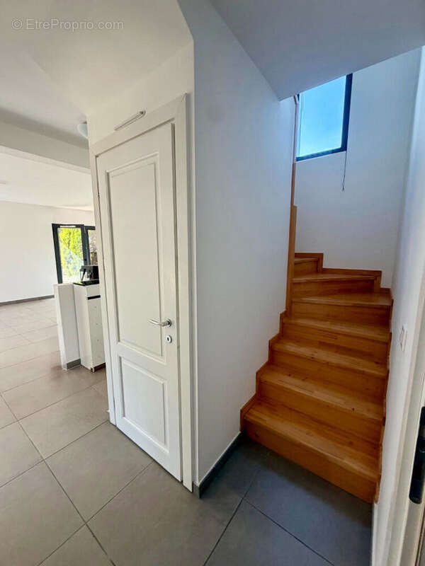 Maison à BALLAINVILLIERS