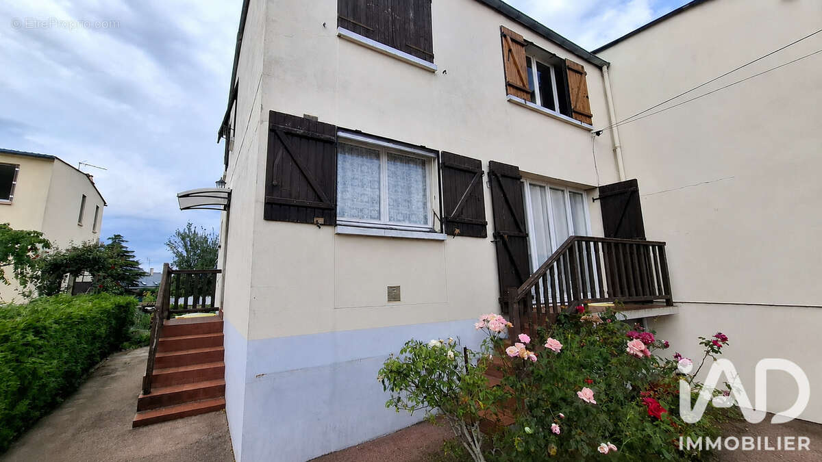 Maison 78 m² à Conches-En-Ouche  - photo 2
