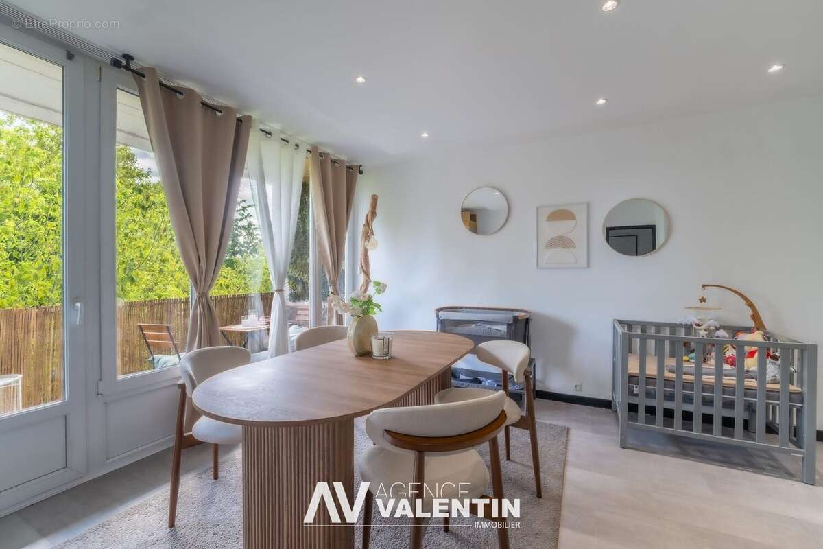 Appartement à LONGEVILLE-LES-METZ
