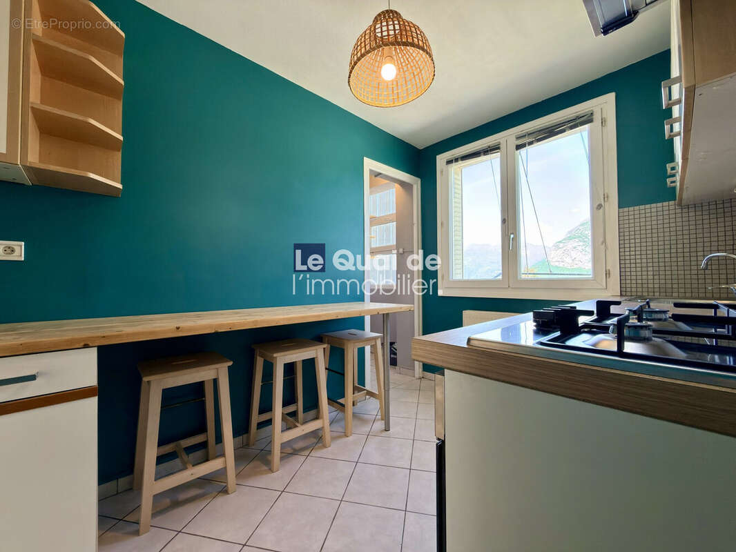 Appartement à FONTAINE