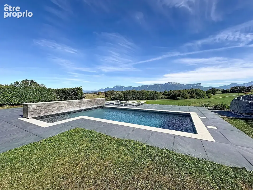 Villa contemporaine de 2019 - Cadre campagne avec vue panoramique sur les montagnes. - photo 3