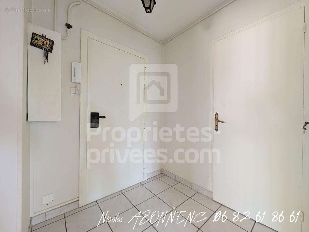 Appartement à FONTAINE