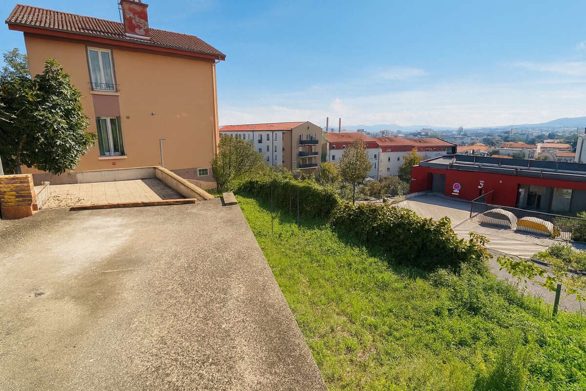 Maison à CLERMONT-FERRAND