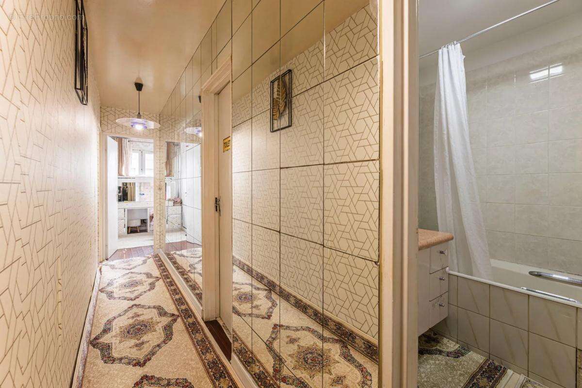 Appartement à AUBERVILLIERS