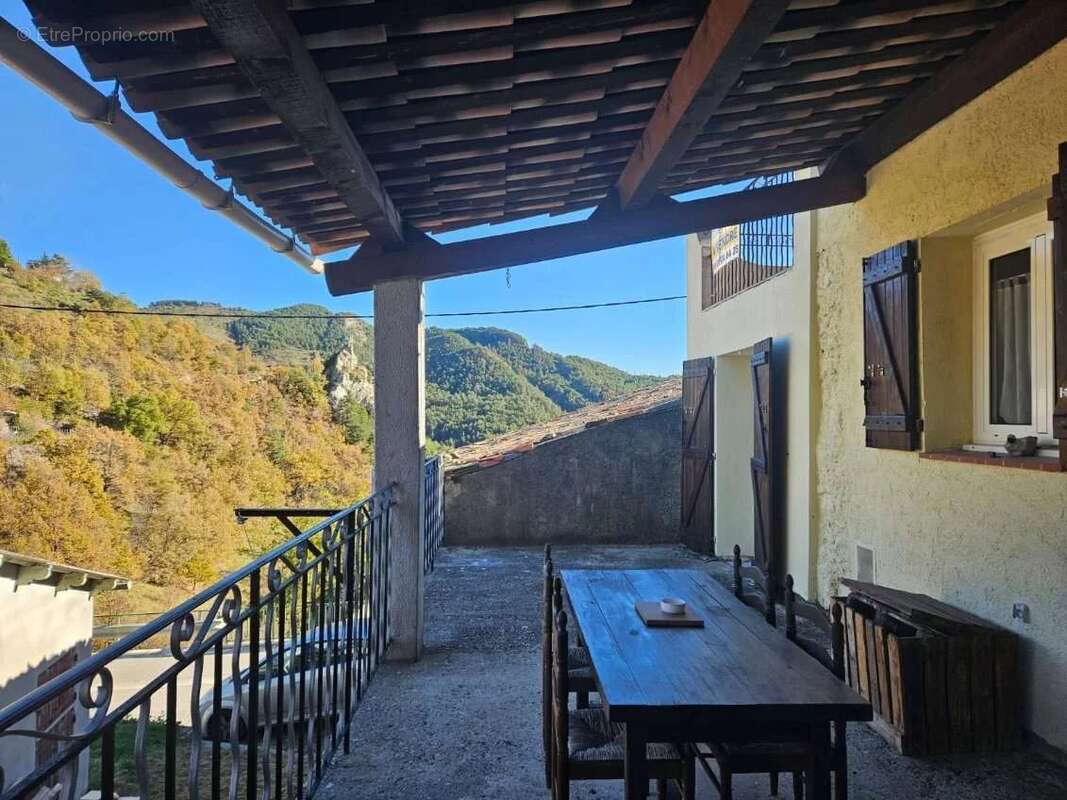 Maison de village 62 m² - Terrasse - photo 2