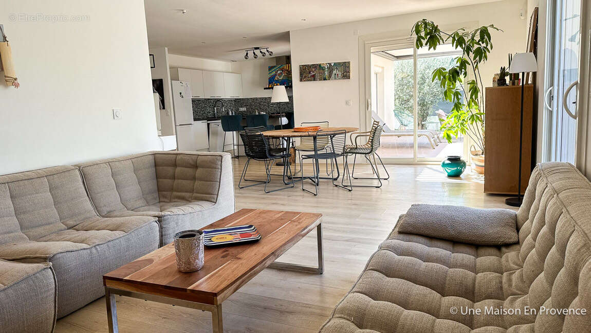 Maison à LES ANGLES