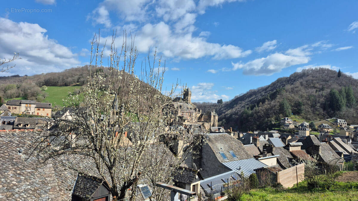 Maison à ESTAING
