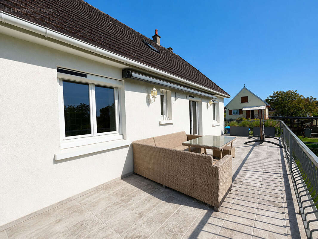 Maison à MORIENVAL