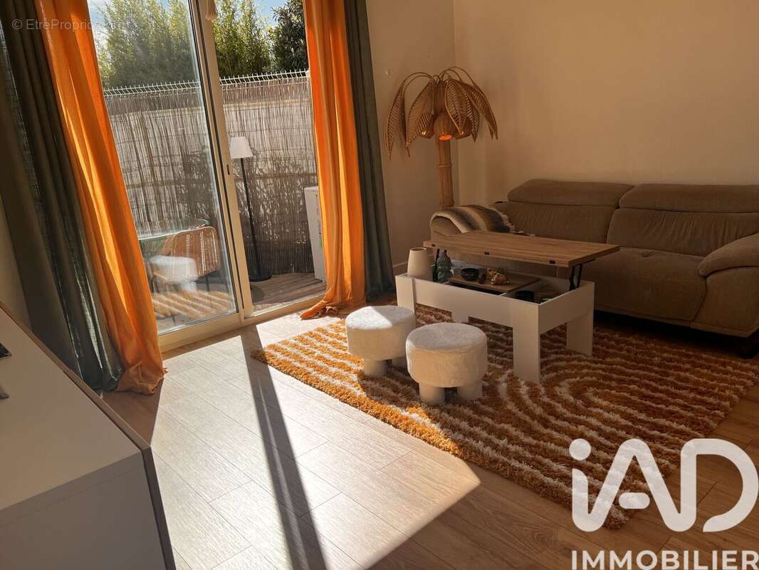Photo 2 - Appartement à MARSEILLE-11E