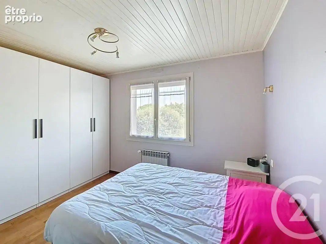 Maison 222 m² à Feyzin  - photo 7