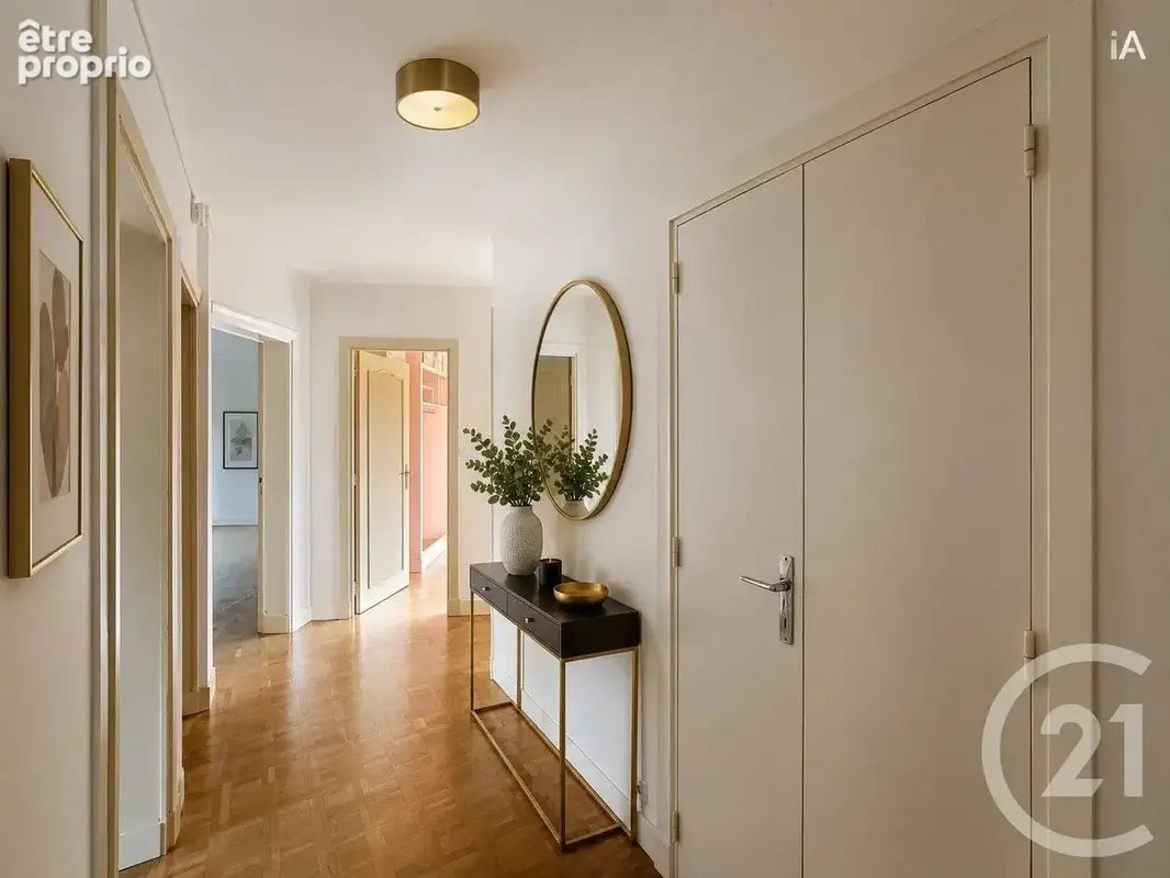 Appartement 79 m² à Sens  - photo 3