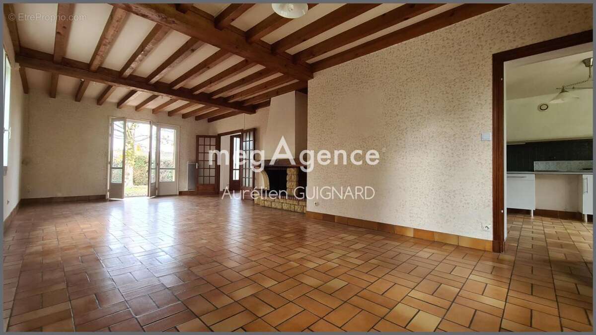 Maison à BRESSUIRE