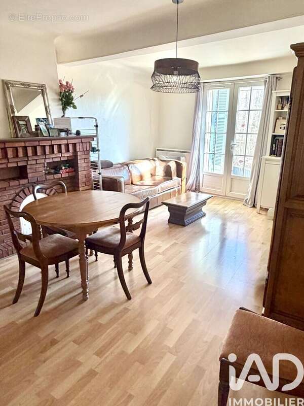 Photo 3 - Maison à BAGNOLS-EN-FORET