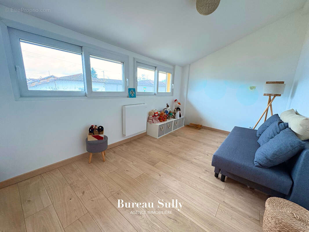 Maison à SAINT-DIDIER-SUR-CHALARONNE