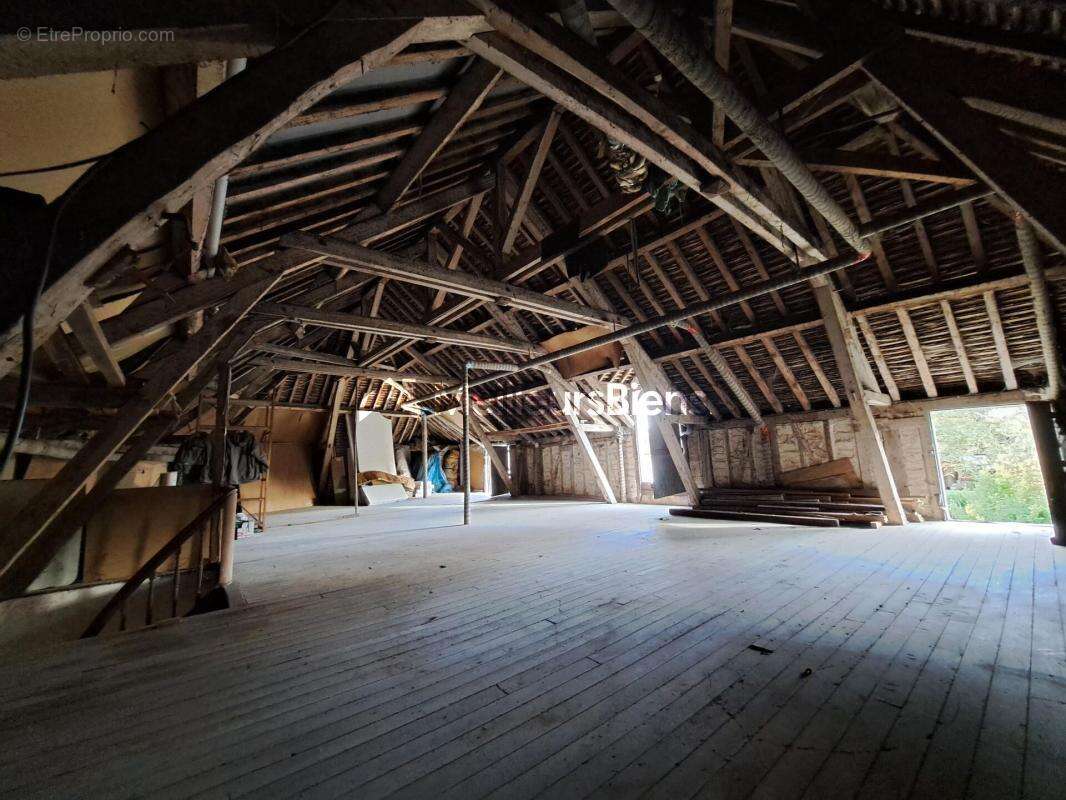 Maison à VILLECHETIF