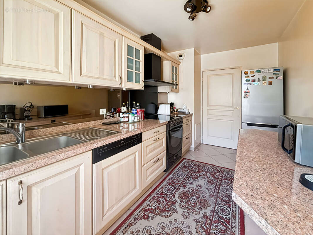 Appartement à CHATENAY-MALABRY