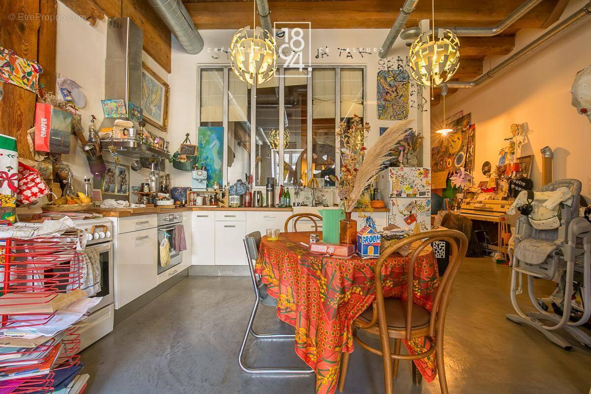 Appartement à MARSEILLE-2E