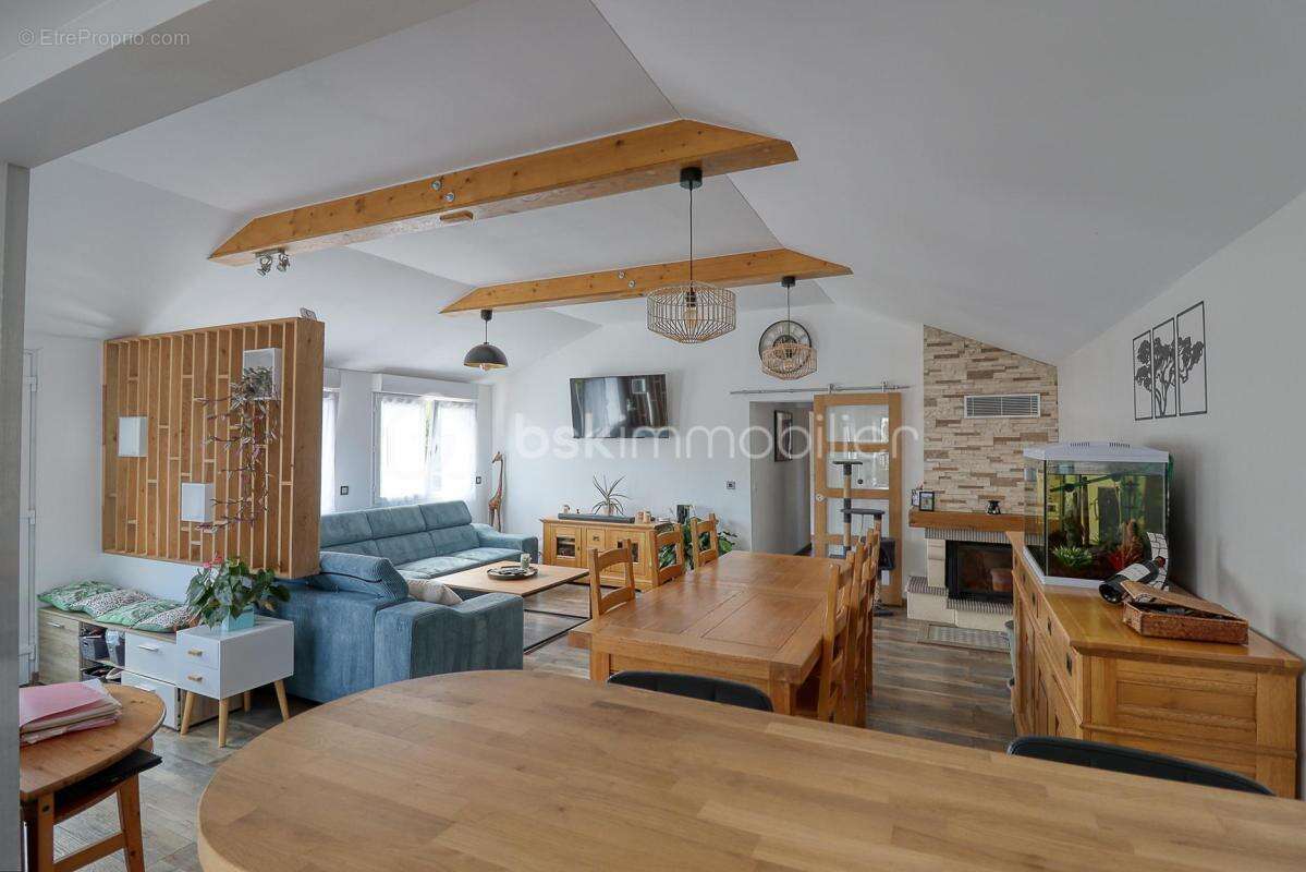 Maison de plain-pied total - 130 m² - 6 pièces - Milly-sur-Thérain (60112) - photo 4