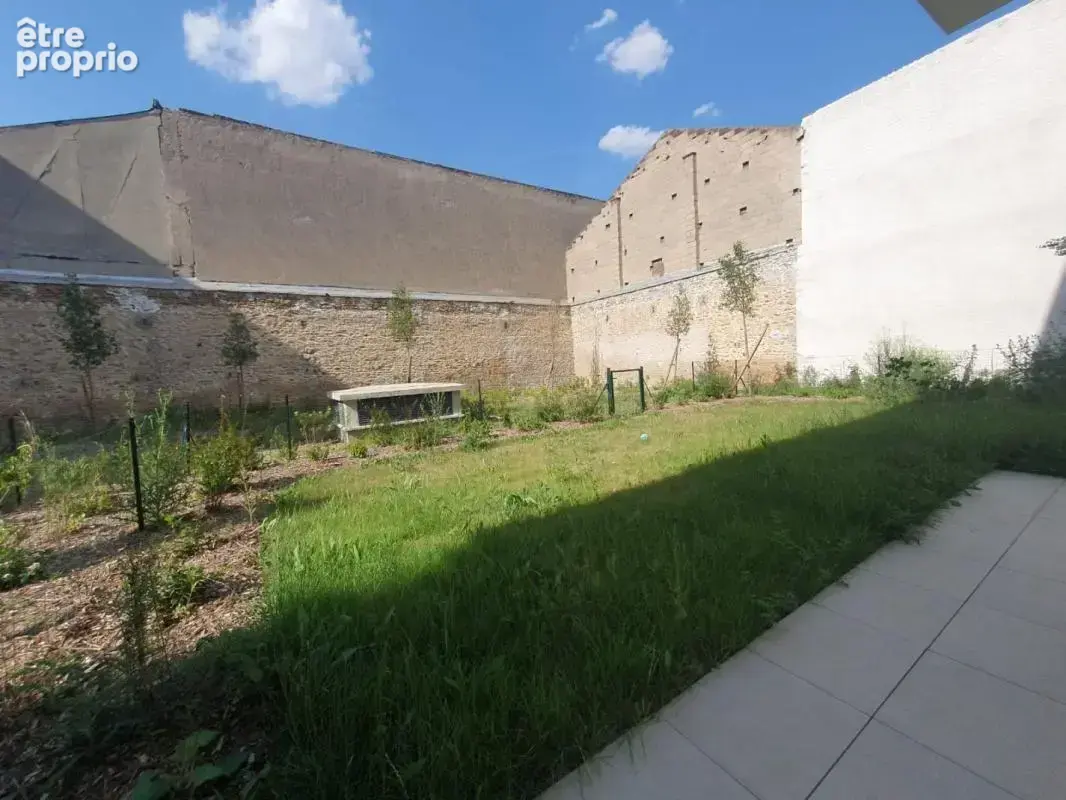 Appartement à PUISEUX-EN-FRANCE